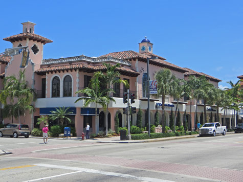 Las Olas Boulevard in Fort Lauderdale